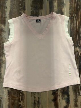 Bogner Pale Pink V-Neck Tank with White Arm Trim